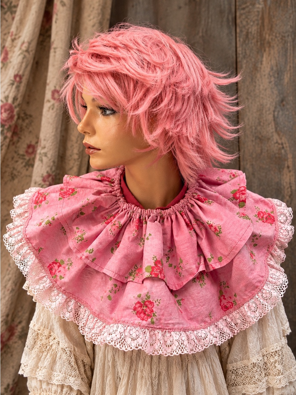 Vintage Floral Lace Ruffled Clown Collar pink
